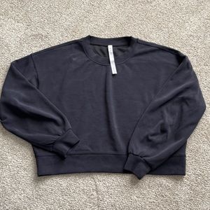 Lululemon Sweatshirt - size 10